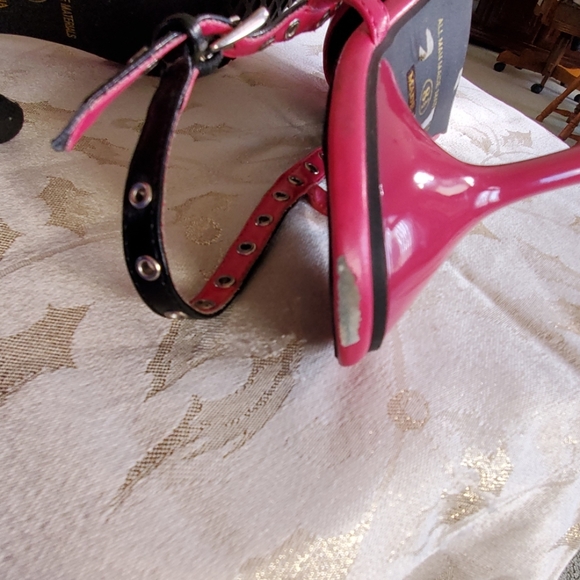 Pink heels - Picture 5 of 5